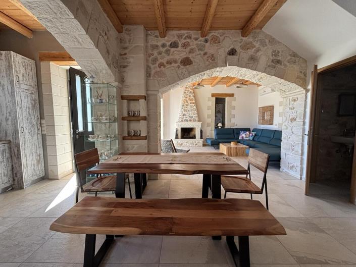 Image No.19-3 Bed Villa for sale