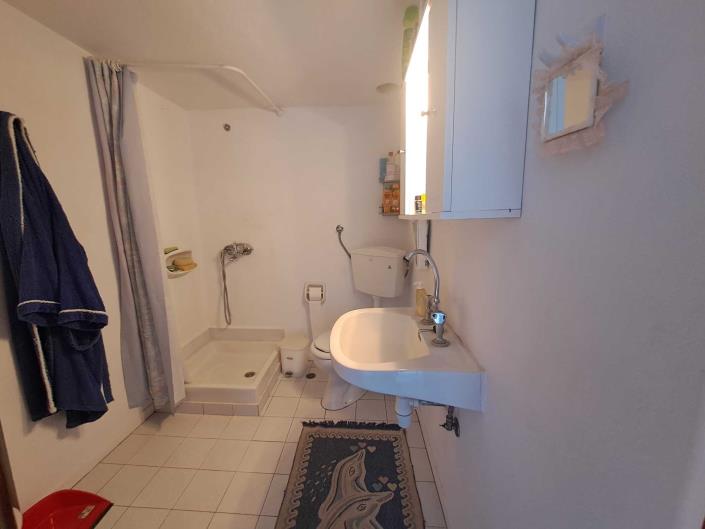 Image No.26-3 Bed House for sale