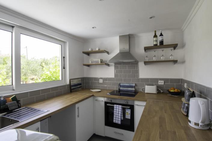 Image No.10-1 Bed House for sale