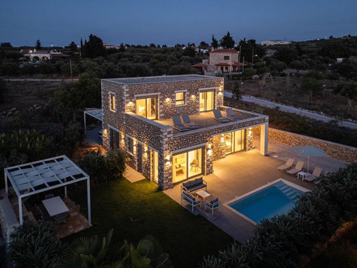 Image No.7-4 Bed Villa for sale