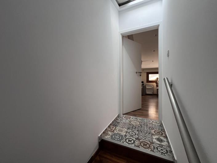 Image No.21-3 Bed Apartment for sale