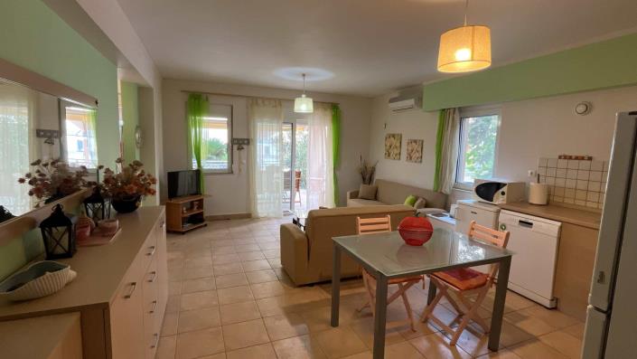 Image No.20-2 Bed Apartment for sale