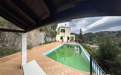 Villa-with-forest-views-for-sale-in-Chania-Crete--8-