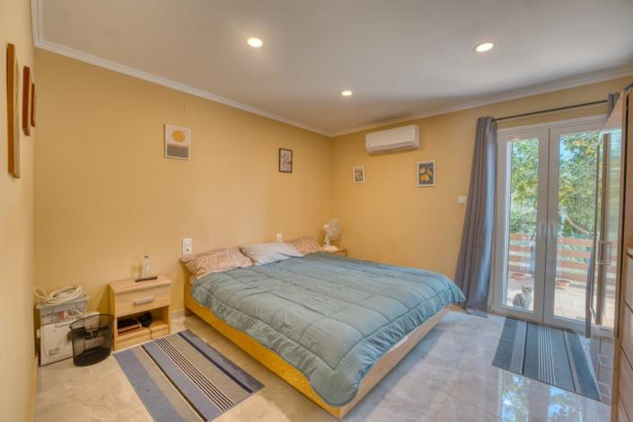 Image No.25-2 Bed Villa for sale