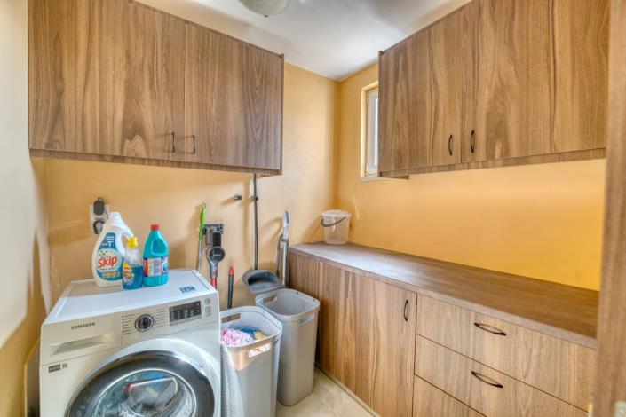 Image No.27-2 Bed Villa for sale