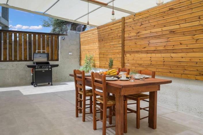 Image No.7-2 Bed House for sale