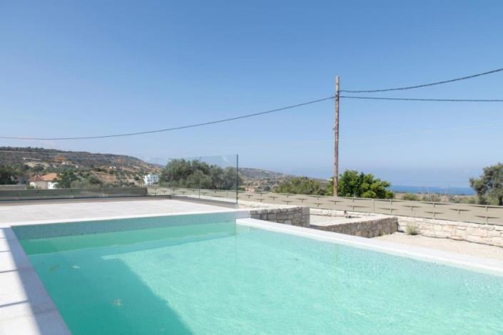 Image No.2-2 Bed Villa for sale