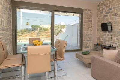 Stone-villa-fro-sale-in-Heraklion-Crete--10-
