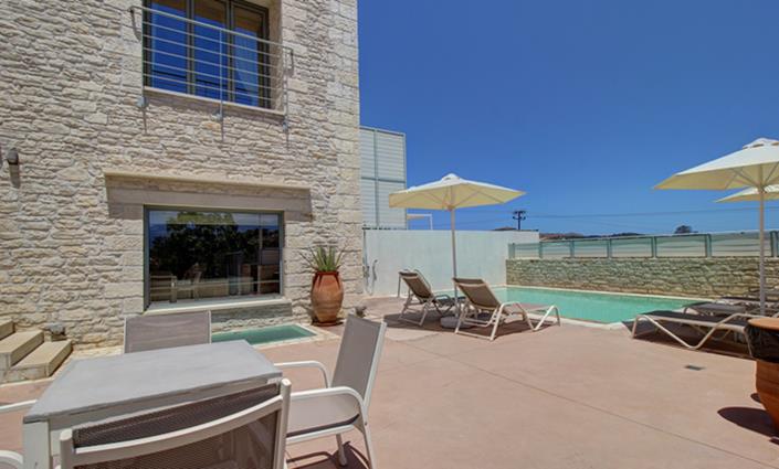 Image No.30-2 Bed Villa for sale