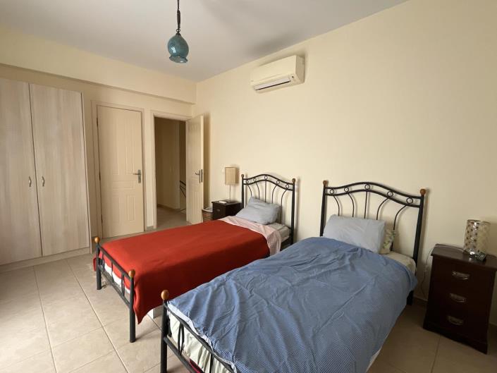 Image No.33-2 Bed Villa for sale