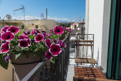 Property-in-the-old-town-of-Chania-Crete-for-sale--9-
