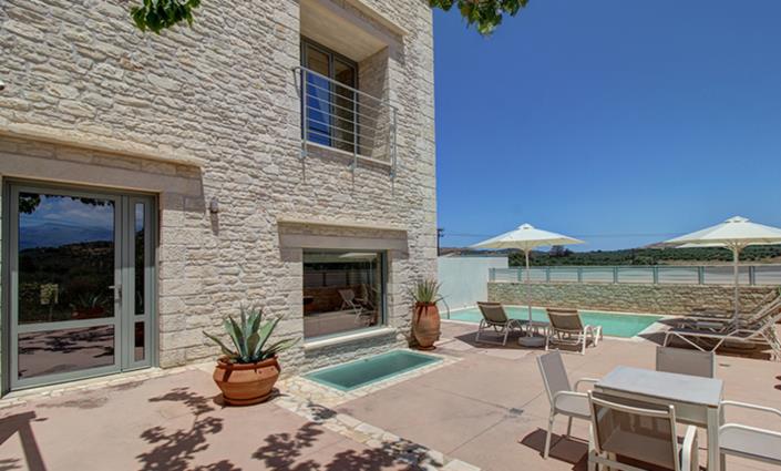 Image No.2-2 Bed Villa for sale