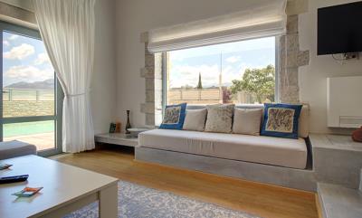 Stone-villa-in-Rethymno-Crete-for-sale--9-