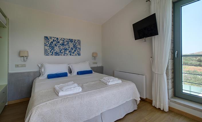 Image No.24-2 Bed Villa for sale