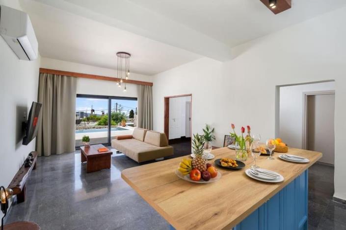 Image No.8-2 Bed Villa for sale