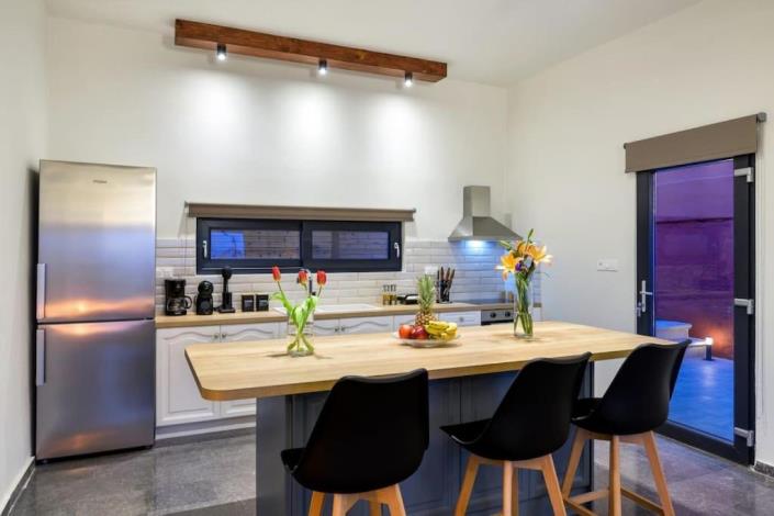 Image No.17-2 Bed Villa for sale