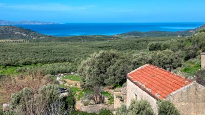 Renovation-project-with-sea-views-for-sale-in-Chania-Crete--2-