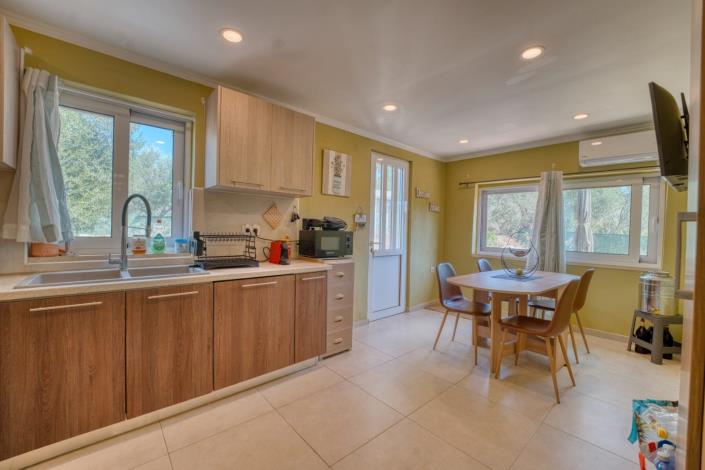 Image No.22-2 Bed Villa for sale