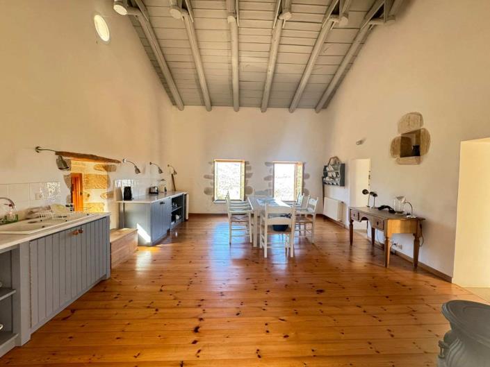 Image No.20-2 Bed House for sale