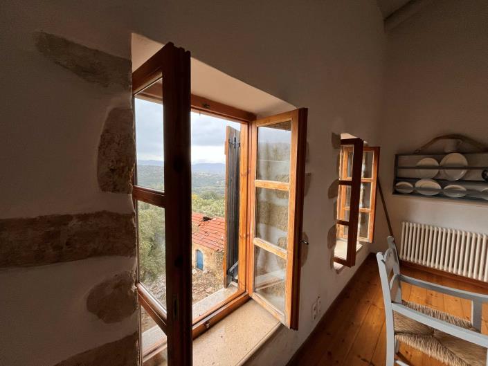 Image No.35-2 Bed House for sale