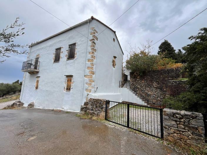 Image No.40-2 Bed House for sale