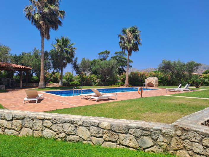 Image No.2-Villa de 2 chambres à vendre à Chorafakia