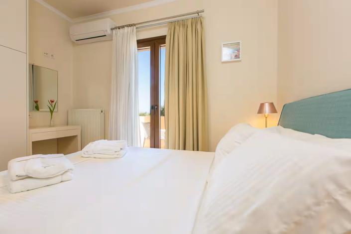 Image No.28-4 Bed Villa for sale