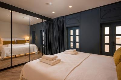 Property-for-sale-in-the-old-town-of-Chania-Crete--14-