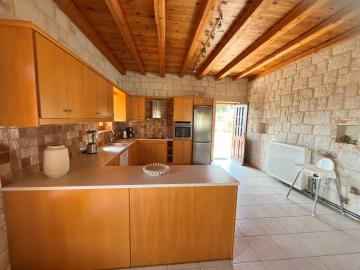 Stone-villa-for-sale-in-Chania-Crete--14-