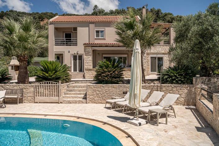 Image No.2-Villa de 3 chambres à vendre à Alikianos