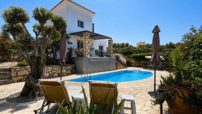 Image No.3-3 Bed Villa for sale