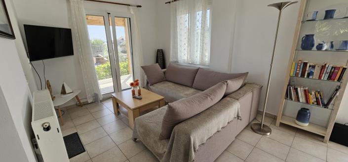 Image No.5-2 Bed Villa for sale