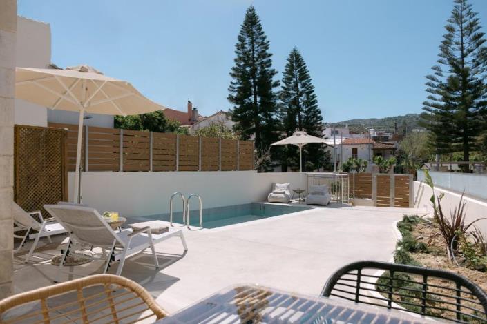 Image No.6-2 Bed Villa for sale
