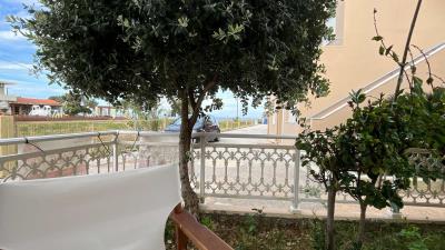 Seafront-apartment-for-sale-in-Chania-Crete--5-
