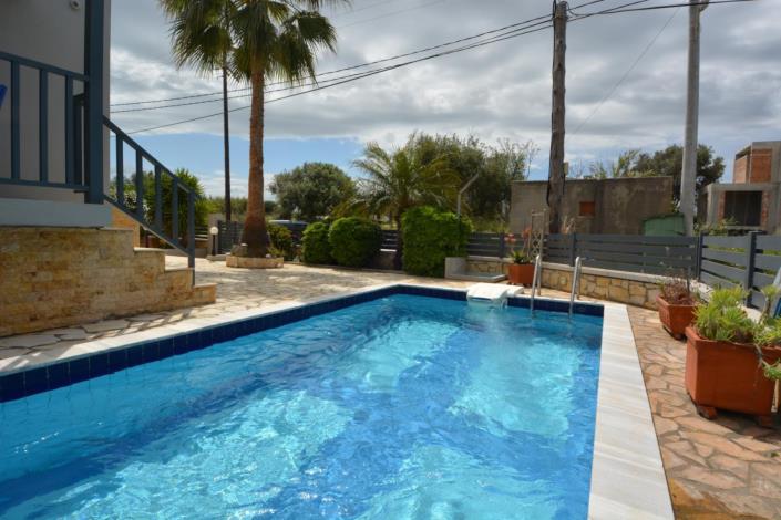 Image No.2-4 Bed Villa for sale