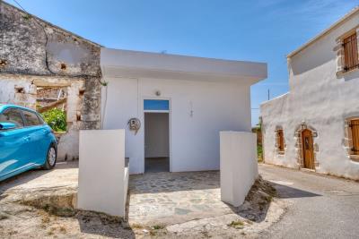 House-for-sale-in-Plaka-Chania-Crete--3-