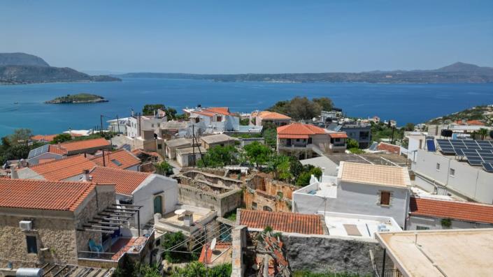 Image No.4-House for sale