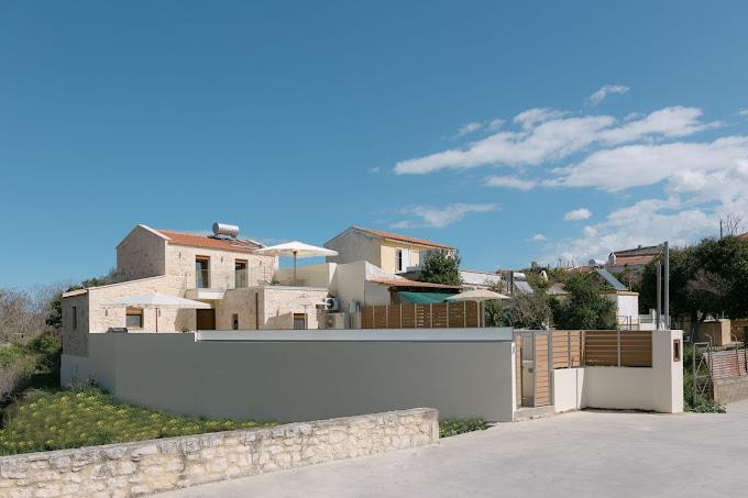 Image No.33-2 Bed Villa for sale