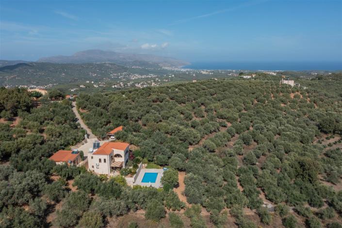 Image No.44-5 Bed Villa for sale