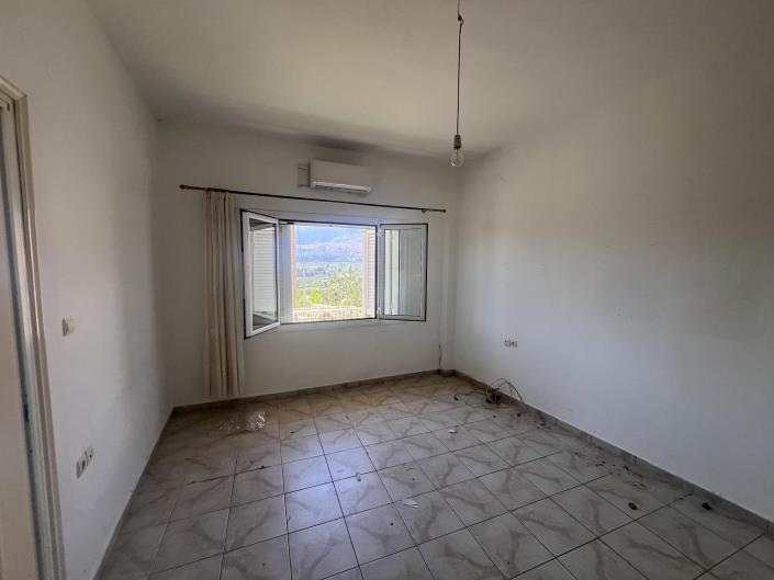 Image No.7-1 Bed House for sale