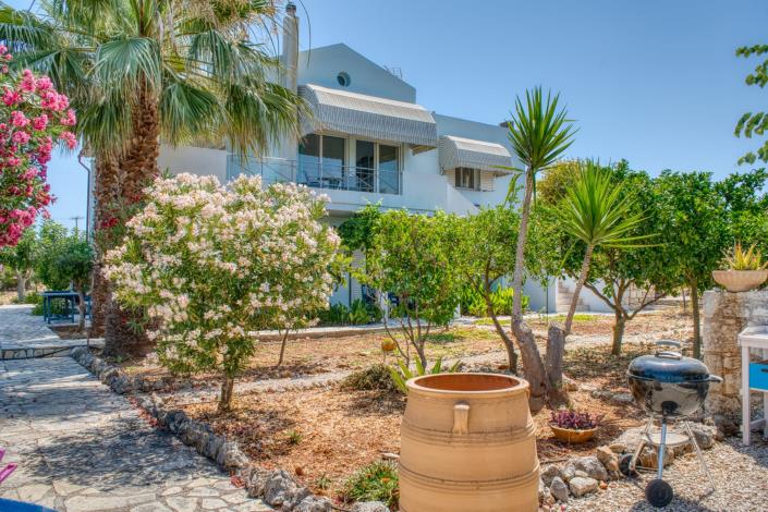 Image No.11-5 Bed Villa for sale