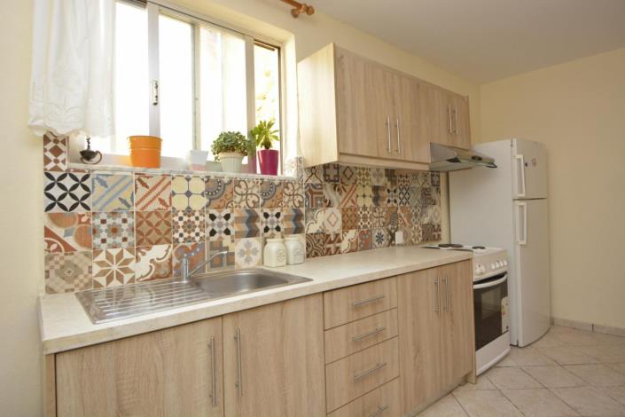 Image No.5-1 Bed House for sale