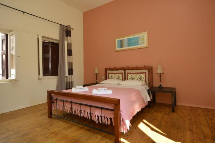 Image No.6-1 Bed House for sale