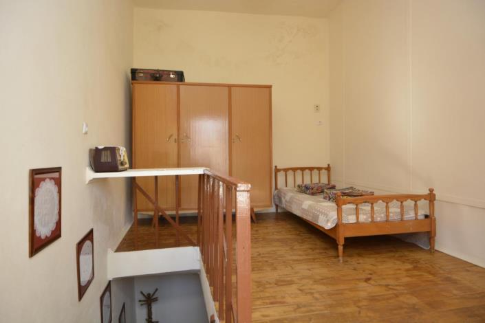 Image No.14-1 Bed House for sale