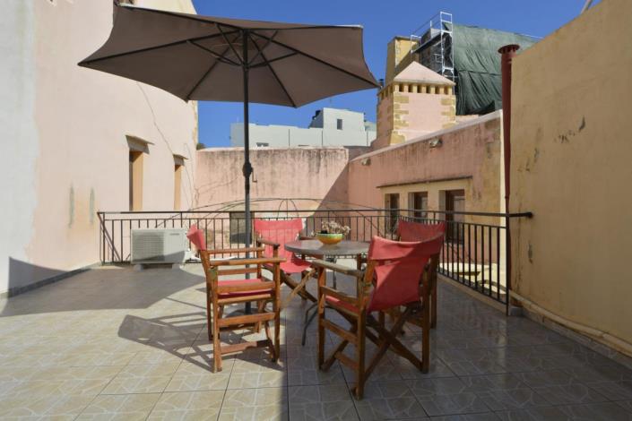 Image No.20-1 Bed House for sale