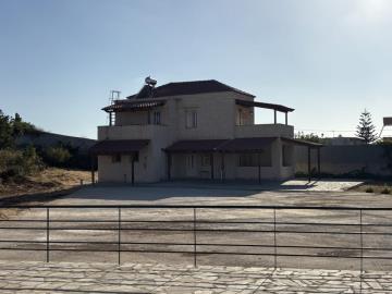Stone-house-for-sale-in-Sternes-Akrotiri-Chania-Crete--10-