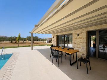 Villa-for-sale-in-Heraklion-Crete--10-