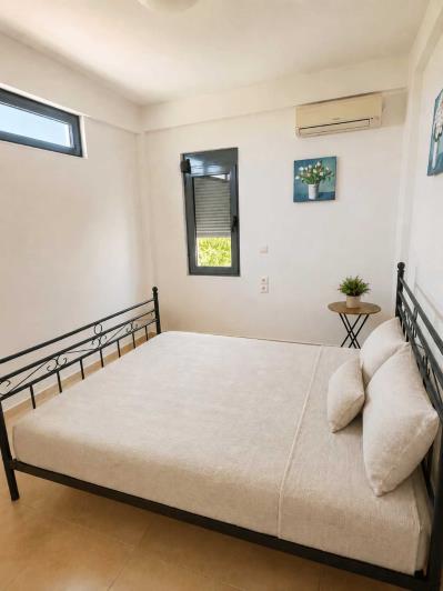 Image No.6-2 Bed House for sale