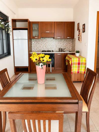 Image No.7-2 Bed House for sale