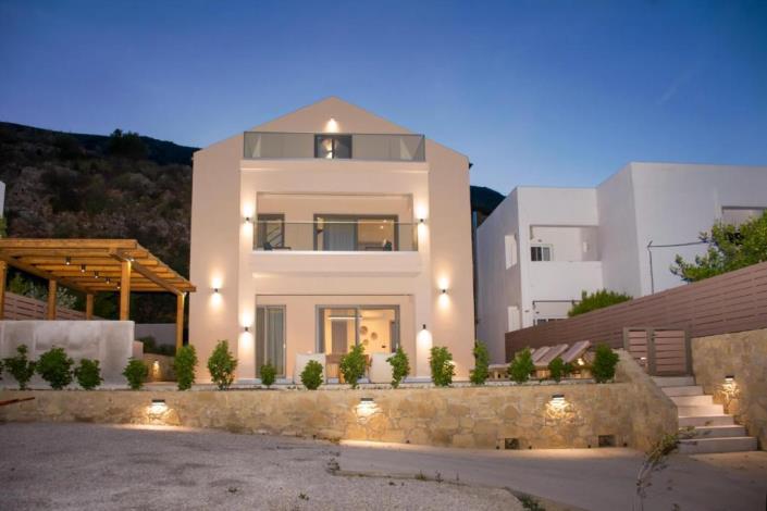 Image No.12-4 Bed Villa for sale